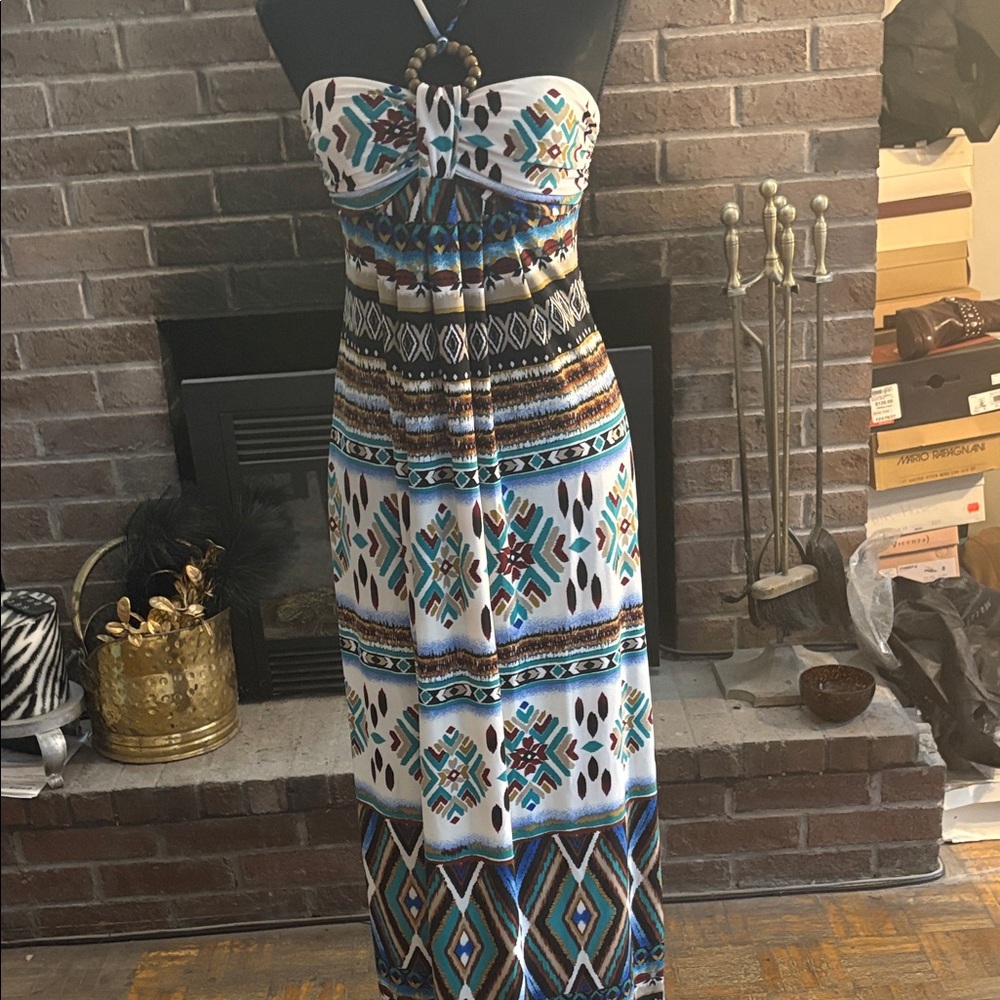 Elegant Strapless Geometric Maxi Dress